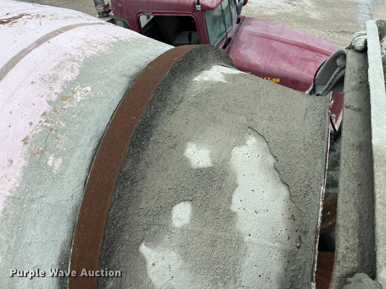 image for item ED2193 2000 Kenworth W900 ready mix truck