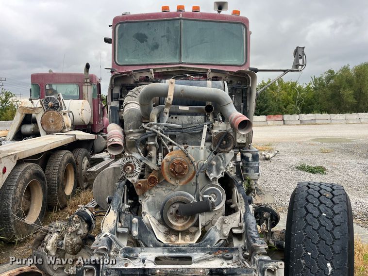 image for item ED2193 2000 Kenworth W900 ready mix truck