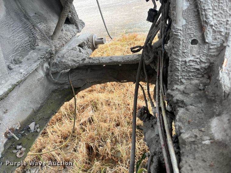 image for item ED2193 2000 Kenworth W900 ready mix truck