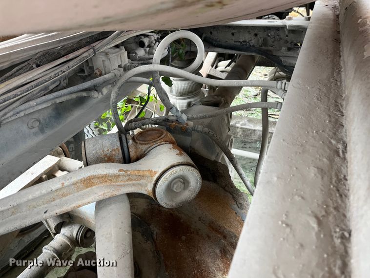 image for item ED2193 2000 Kenworth W900 ready mix truck