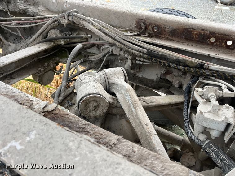 image for item ED2193 2000 Kenworth W900 ready mix truck