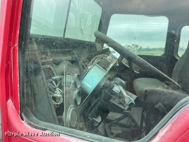 image for item ED2193 2000 Kenworth W900 ready mix truck