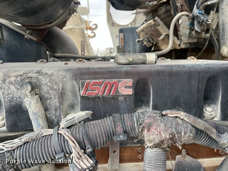 image for item ED2193 2000 Kenworth W900 ready mix truck