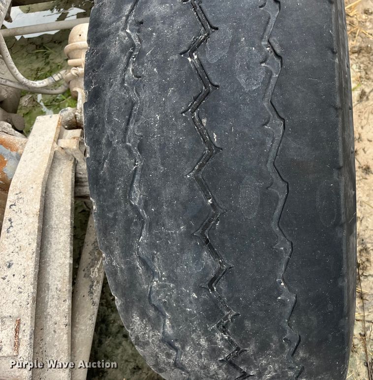 image for item ED2193 2000 Kenworth W900 ready mix truck