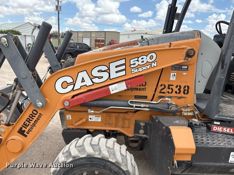 image for item ED2533 2017 Case 580 Super N backhoe