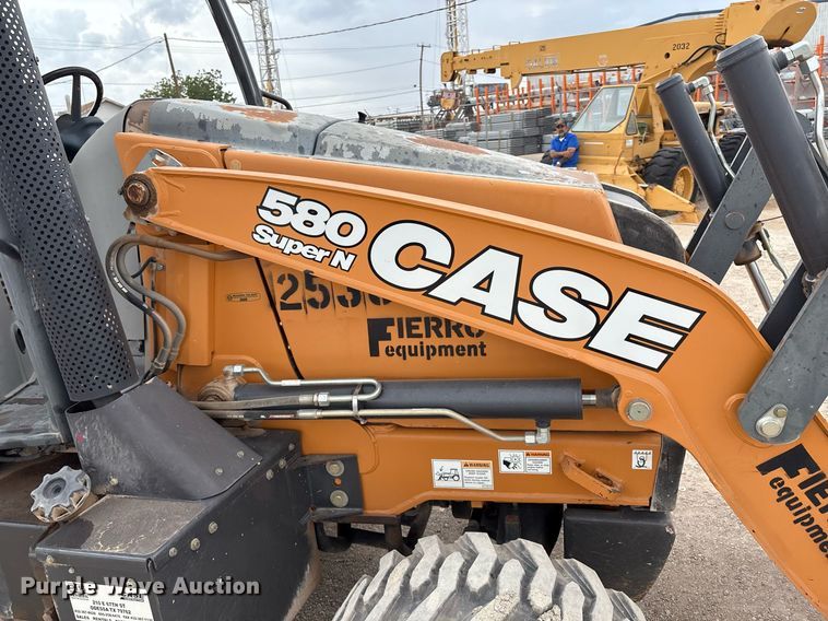 image for item ED2533 2017 Case 580 Super N backhoe