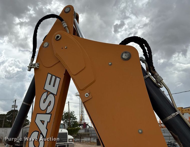 image for item ED2533 2017 Case 580 Super N backhoe