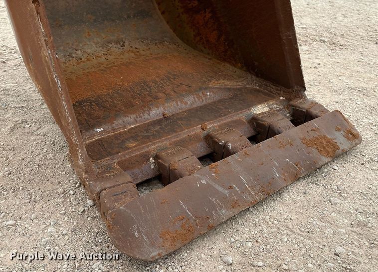 image for item ED2533 2017 Case 580 Super N backhoe