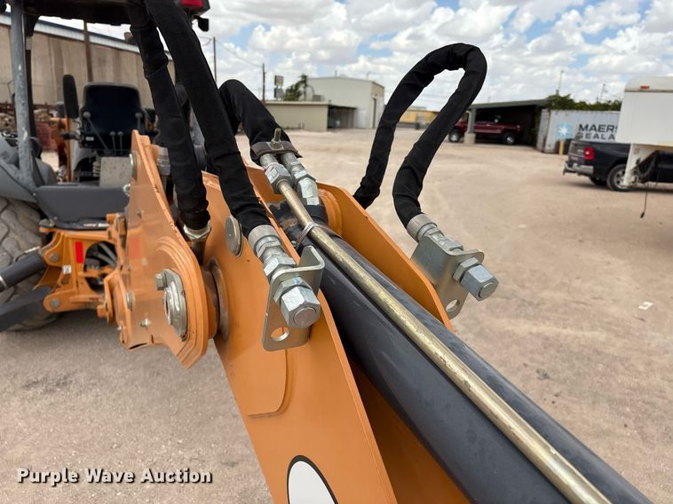 image for item ED2533 2017 Case 580 Super N backhoe