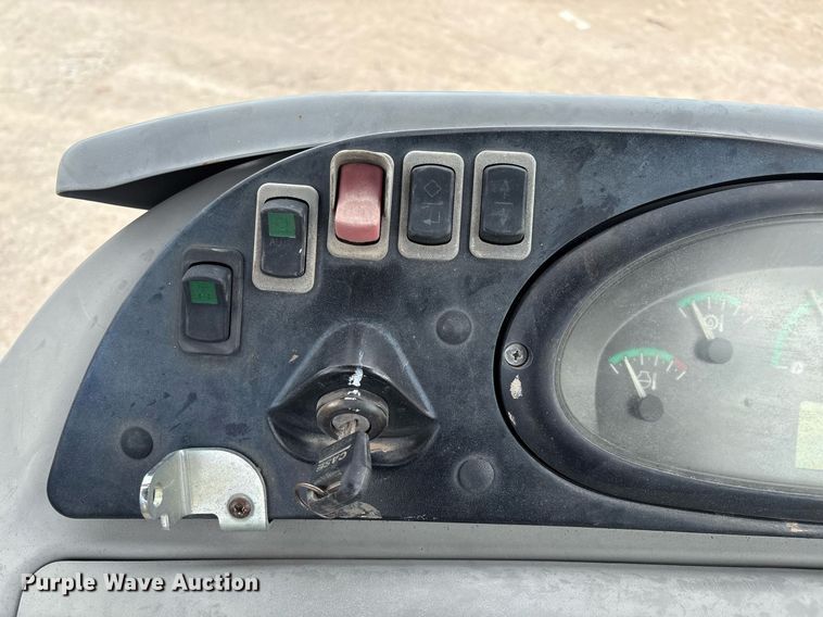 image for item ED2533 2017 Case 580 Super N backhoe