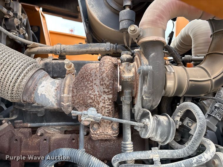 image for item ED2533 2017 Case 580 Super N backhoe