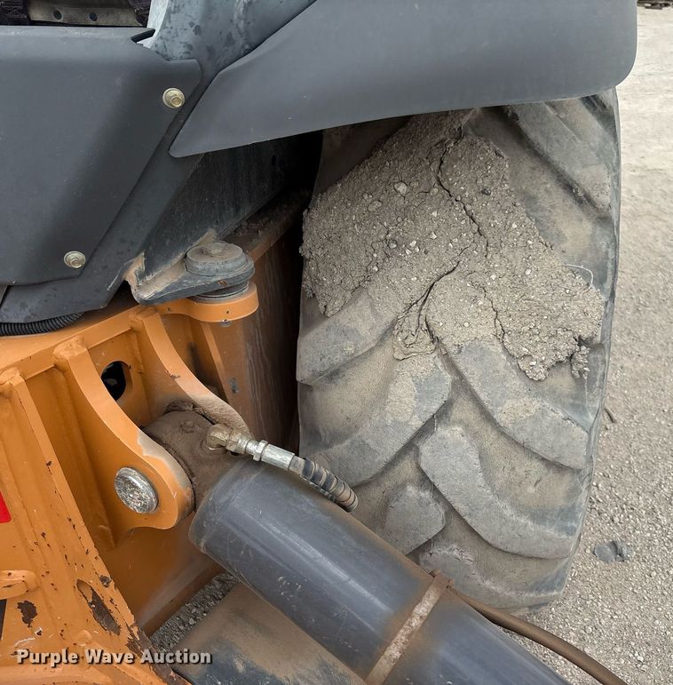 image for item ED2533 2017 Case 580 Super N backhoe