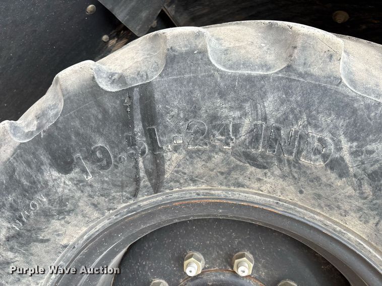 image for item ED2533 2017 Case 580 Super N backhoe