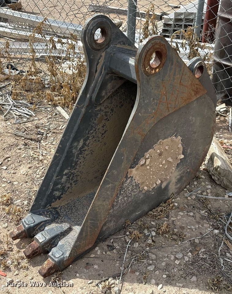 image for item ED2533 2017 Case 580 Super N backhoe