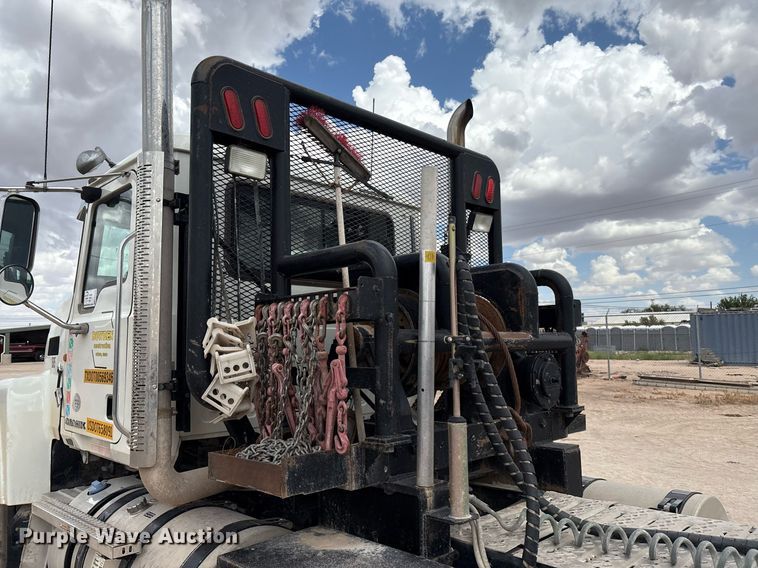 image for item ED2534 2012 Mack CHU 613 semi truck