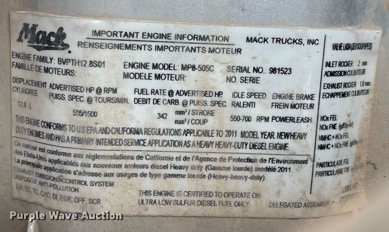 image for item ED2534 2012 Mack CHU 613 semi truck