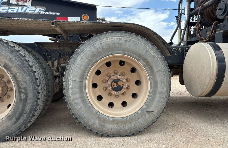 image for item ED2534 2012 Mack CHU 613 semi truck