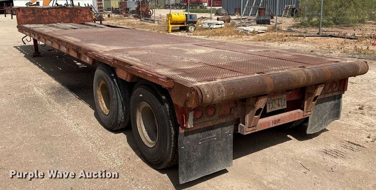 image for item ED2536 1978 Fontaine drop deck trailer