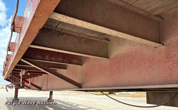 image for item ED2536 1978 Fontaine drop deck trailer