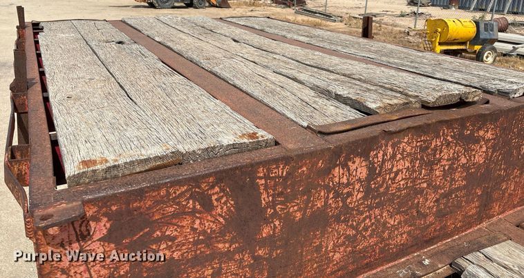 image for item ED2536 1978 Fontaine drop deck trailer