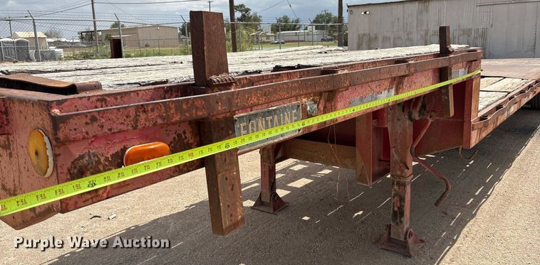 image for item ED2536 1978 Fontaine drop deck trailer