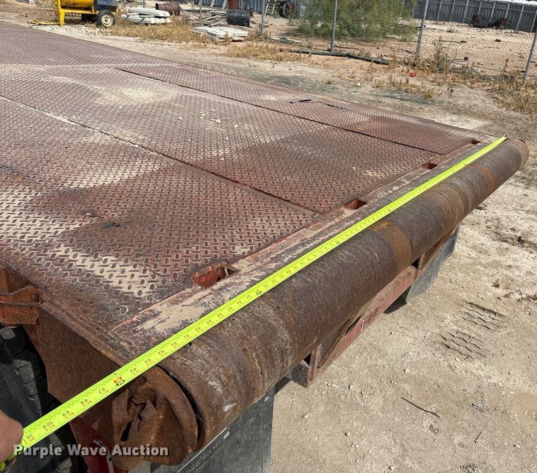 image for item ED2536 1978 Fontaine drop deck trailer