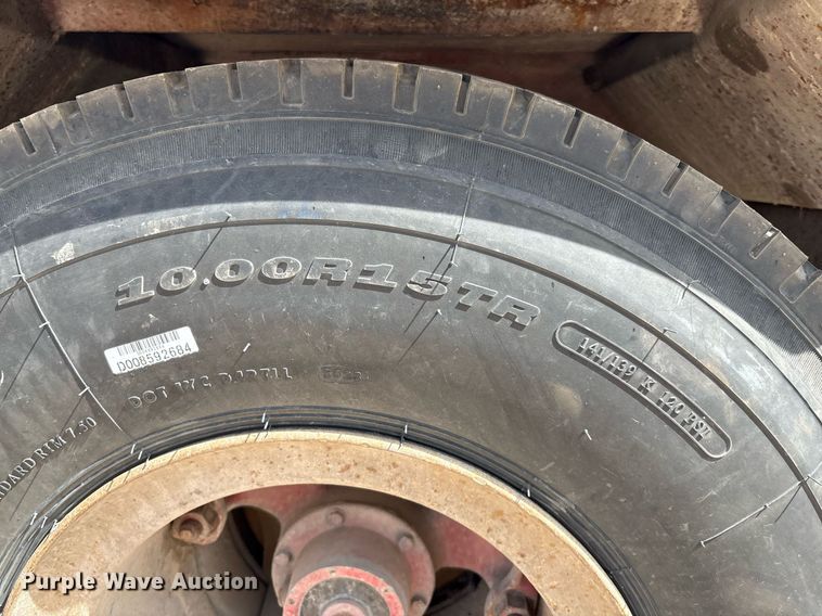 image for item ED2536 1978 Fontaine drop deck trailer