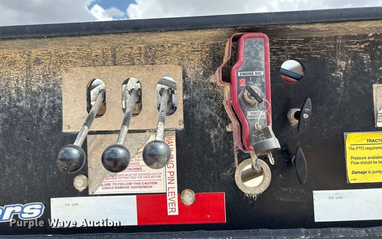 image for item ED2537 2019 Eager Beaver 55GSL lowboy equipment trailer