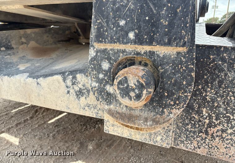 image for item ED2537 2019 Eager Beaver 55GSL lowboy equipment trailer