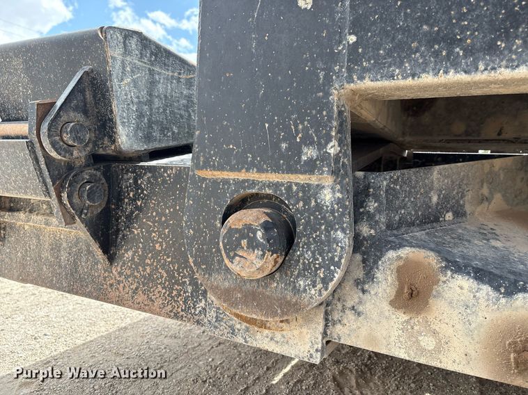 image for item ED2537 2019 Eager Beaver 55GSL lowboy equipment trailer