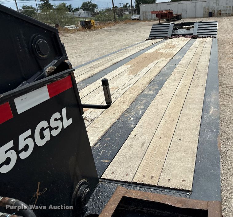 image for item ED2537 2019 Eager Beaver 55GSL lowboy equipment trailer