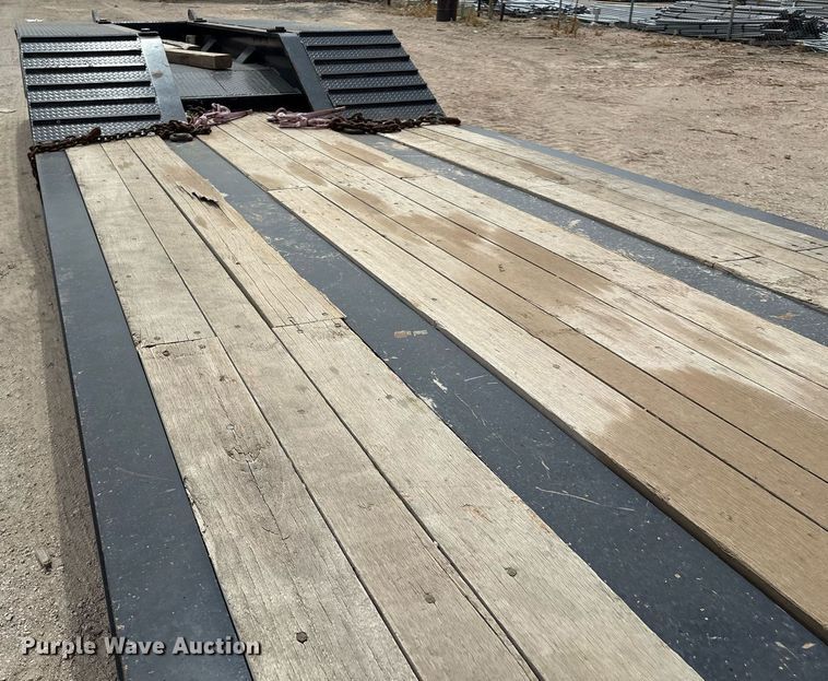 image for item ED2537 2019 Eager Beaver 55GSL lowboy equipment trailer