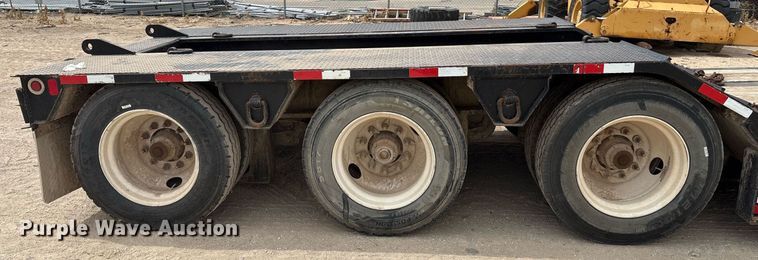 image for item ED2537 2019 Eager Beaver 55GSL lowboy equipment trailer