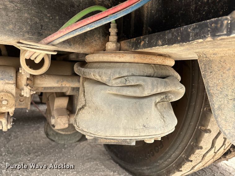 image for item ED2537 2019 Eager Beaver 55GSL lowboy equipment trailer