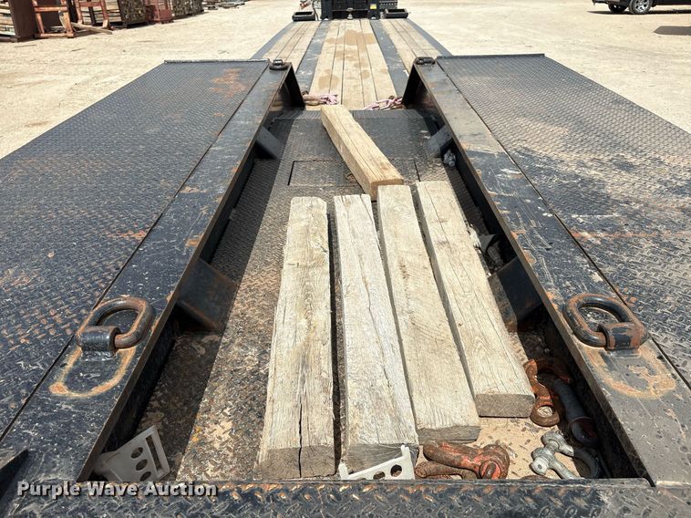 image for item ED2537 2019 Eager Beaver 55GSL lowboy equipment trailer