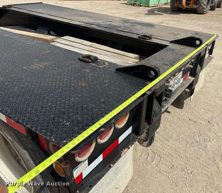 image for item ED2537 2019 Eager Beaver 55GSL lowboy equipment trailer
