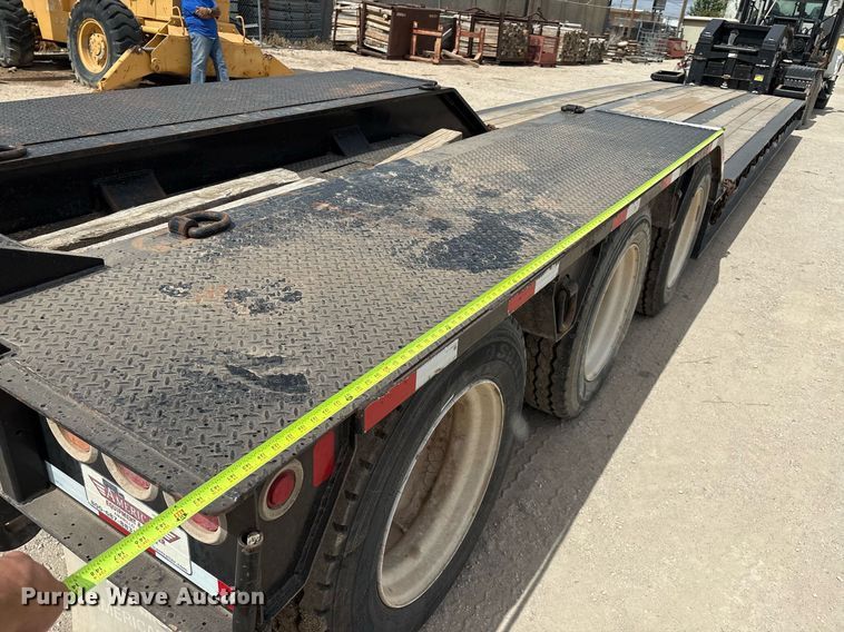 image for item ED2537 2019 Eager Beaver 55GSL lowboy equipment trailer