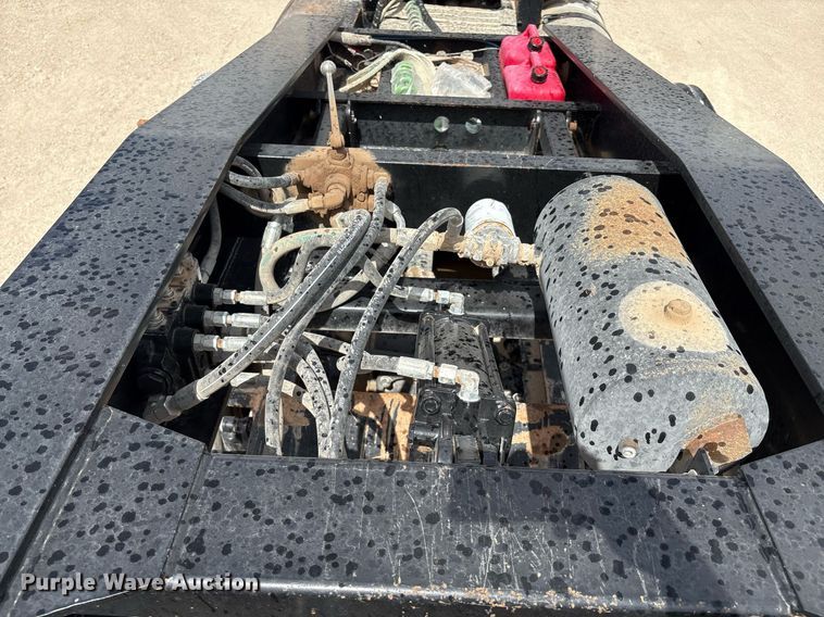 image for item ED2537 2019 Eager Beaver 55GSL lowboy equipment trailer