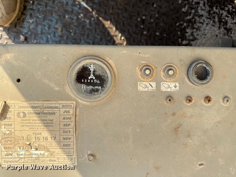 image for item ED4453 Skyjack SJIII 3219 scissor lift