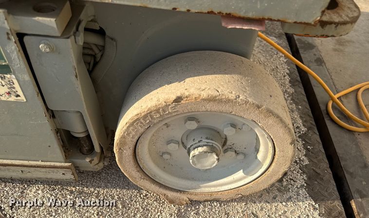 image for item ED4453 Skyjack SJIII 3219 scissor lift