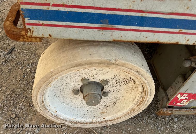 image for item ED4454 Skyjack SJIII 4632 scissor lift