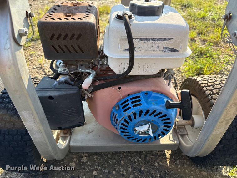 image for item ED4458 (2) irrigation pumps