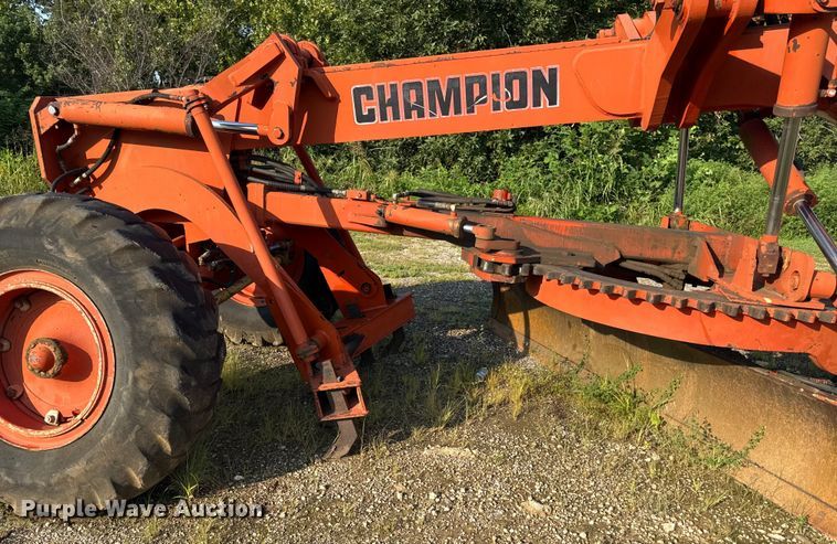 image for item ED4459 1987 Champion 710A motor grader