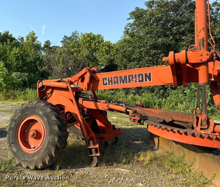 image for item ED4459 1987 Champion 710A motor grader