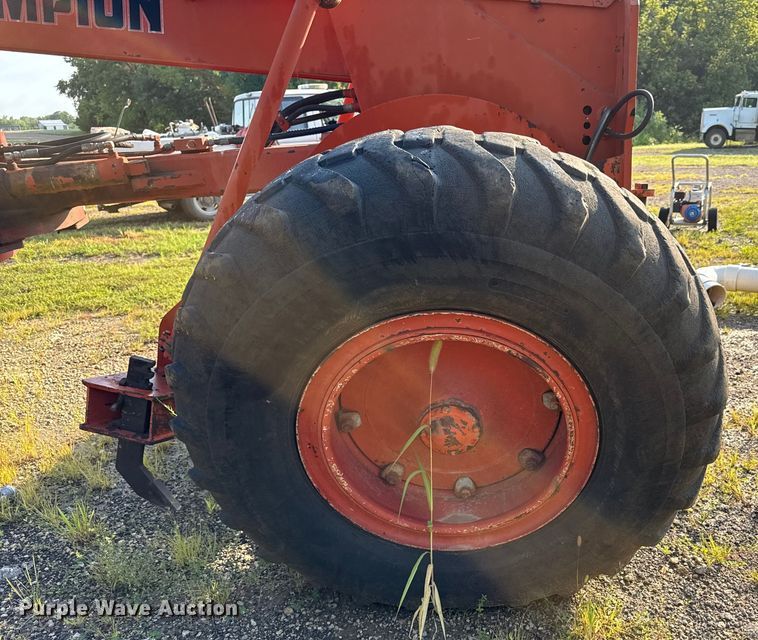 image for item ED4459 1987 Champion 710A motor grader