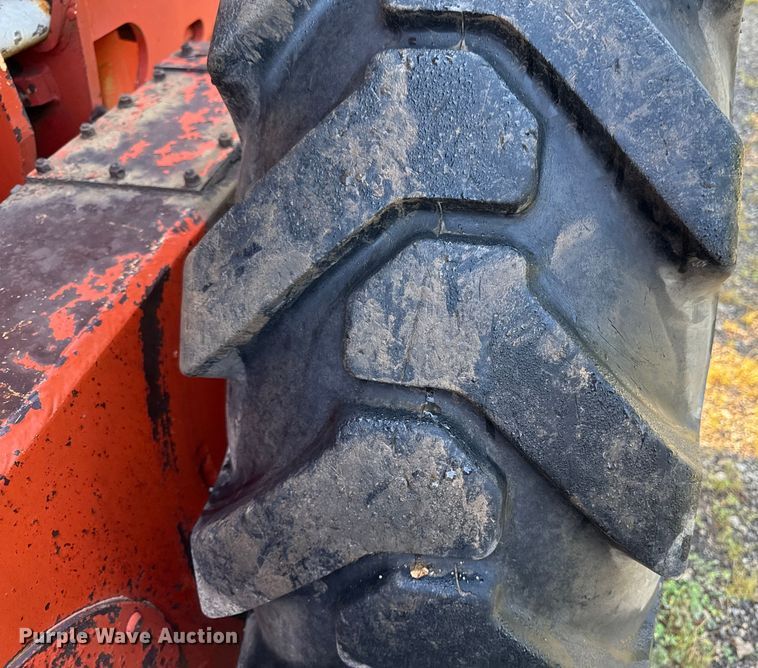 image for item ED4459 1987 Champion 710A motor grader