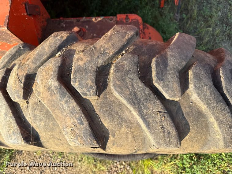 image for item ED4459 1987 Champion 710A motor grader