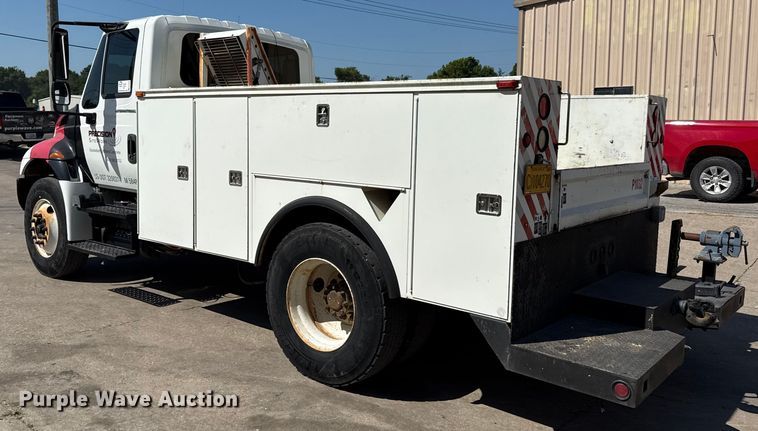 image for item ED4468 2002 International MA035 utility / service truck