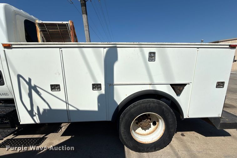 image for item ED4468 2002 International MA035 utility / service truck