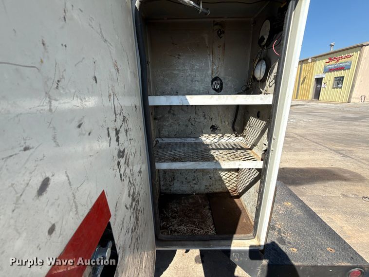 image for item ED4468 2002 International MA035 utility / service truck